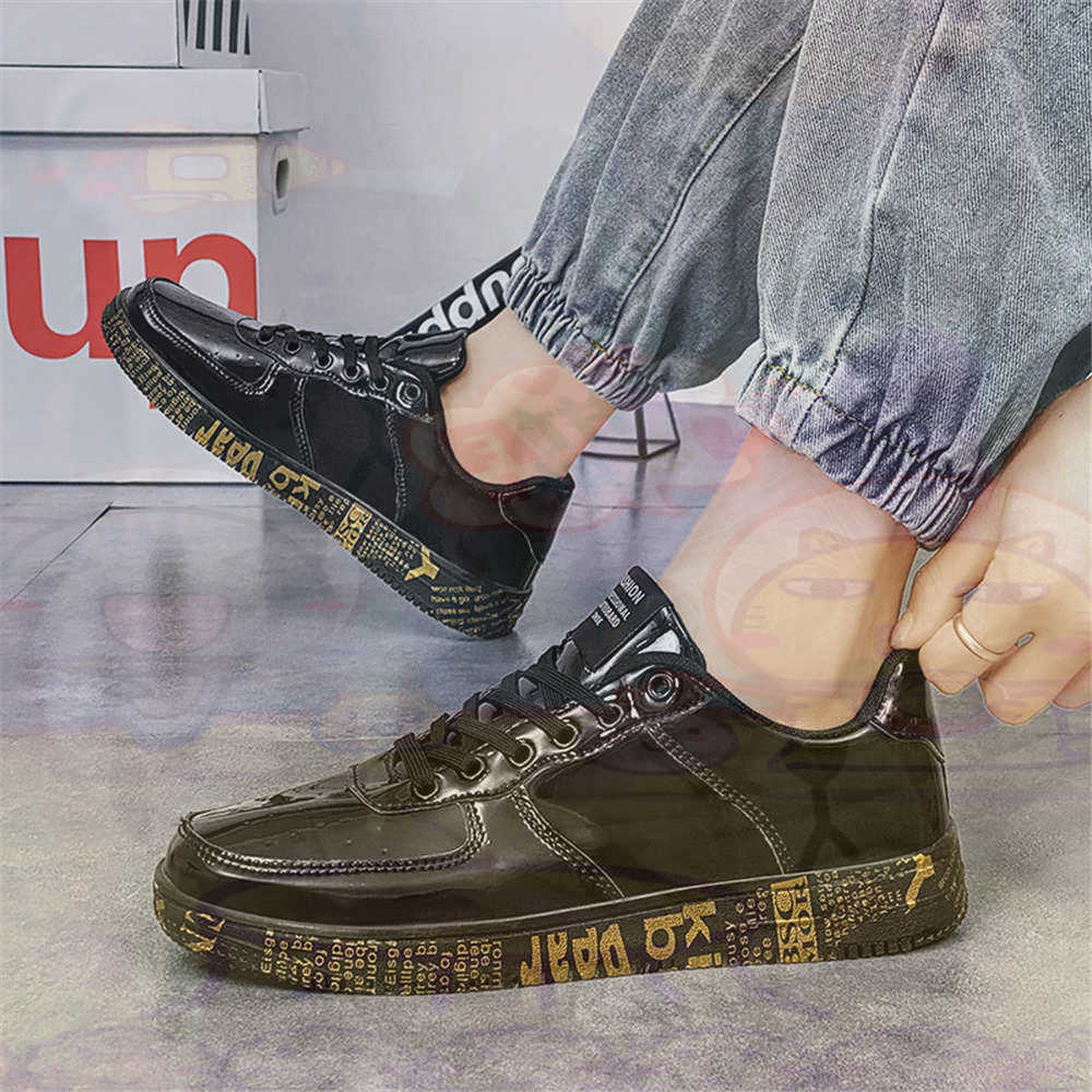 Round Foot Size 45 Sneakers Wh - Vintage Collectible Classics review and price